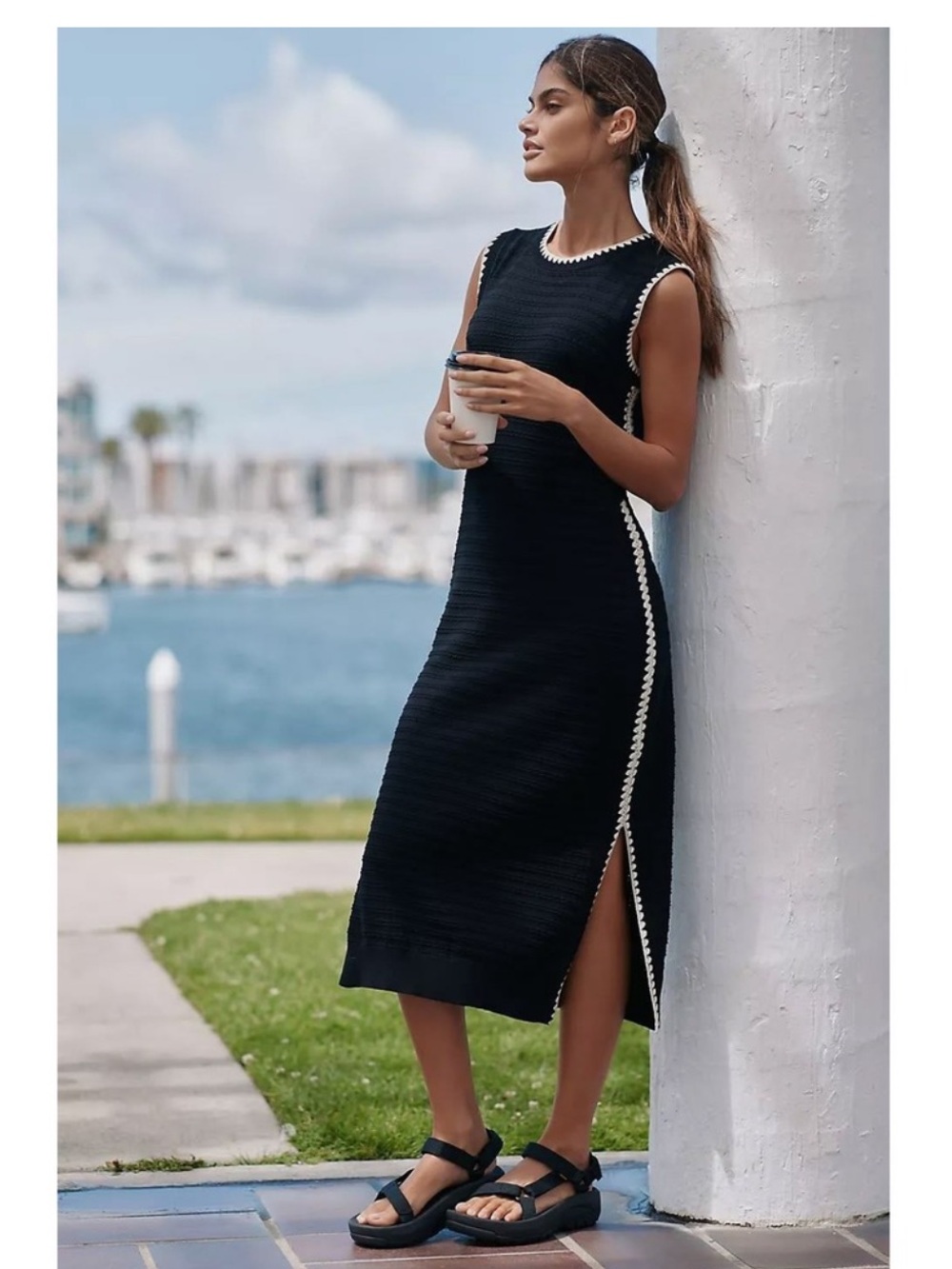 Varley Sleeveless Navy Knit Midi Dress with White Trim. 100% Cotton. Size Small.